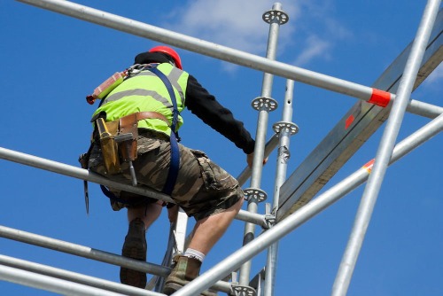 The Comprehensive Guide to Erecting Ringlock Scaffolding -  Ajbuildscaffold.com
