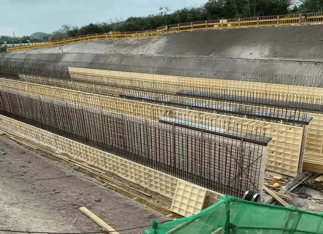 Application of Plastic Formwork in Danube River Channel Renovation – Budapest, Hungary